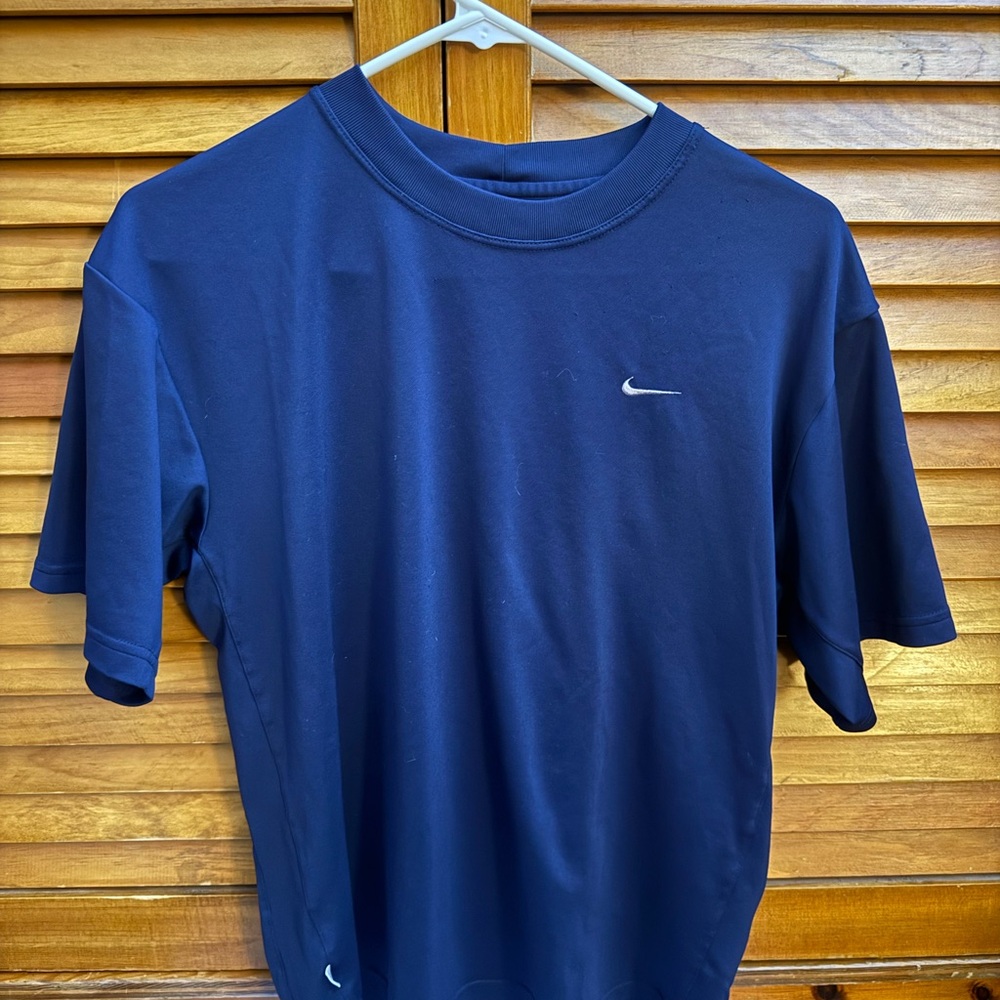 Nike Men's Navy Short Sleeve Tee
